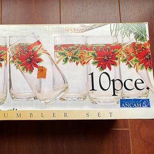 Holiday Heritage 12 oz Festive Tumbler Glasses set of 10 pieces New in Box